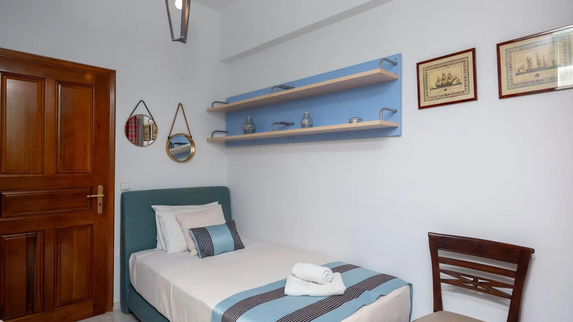 Yellow Sun Marine Apt Heraklion